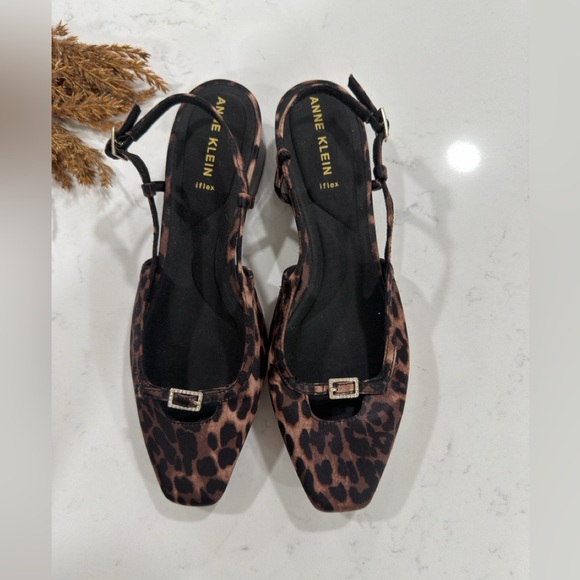 Anne Klein Leopard Print Slingback Heels - Picture 2 of 7